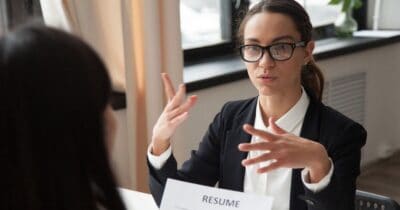 Selbstbewusst mit Ablehnung im Job umgehen